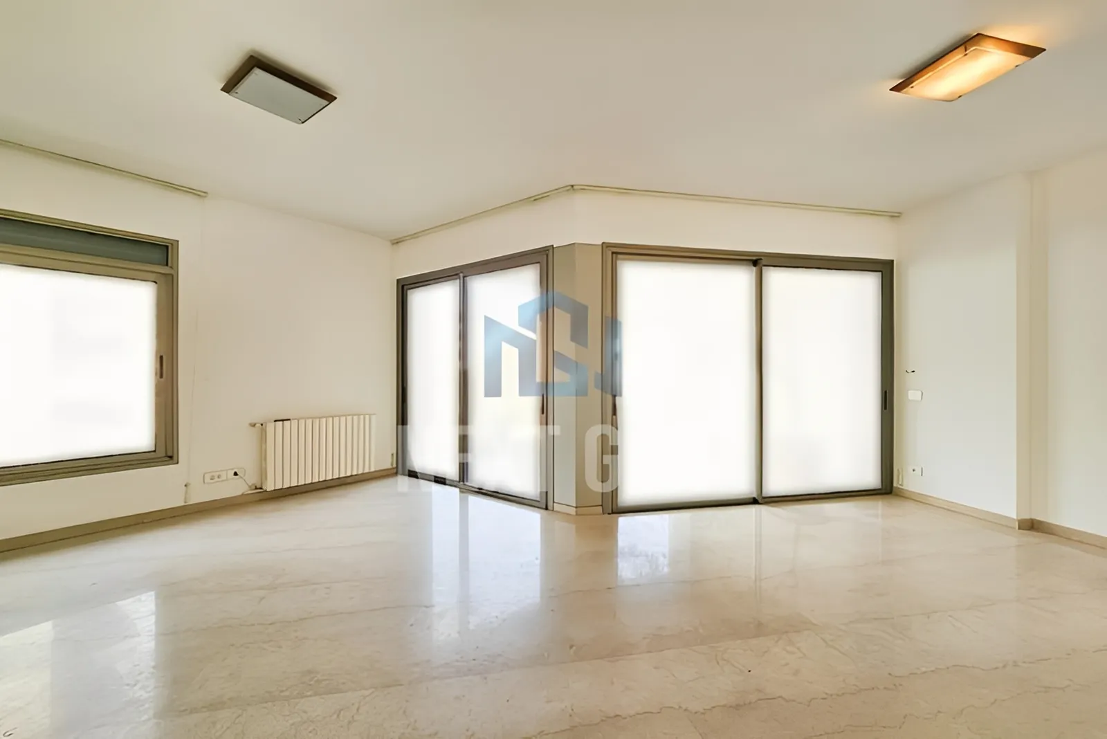 Apartment for Rent in Achrafieh - 3 bed, 5 bath