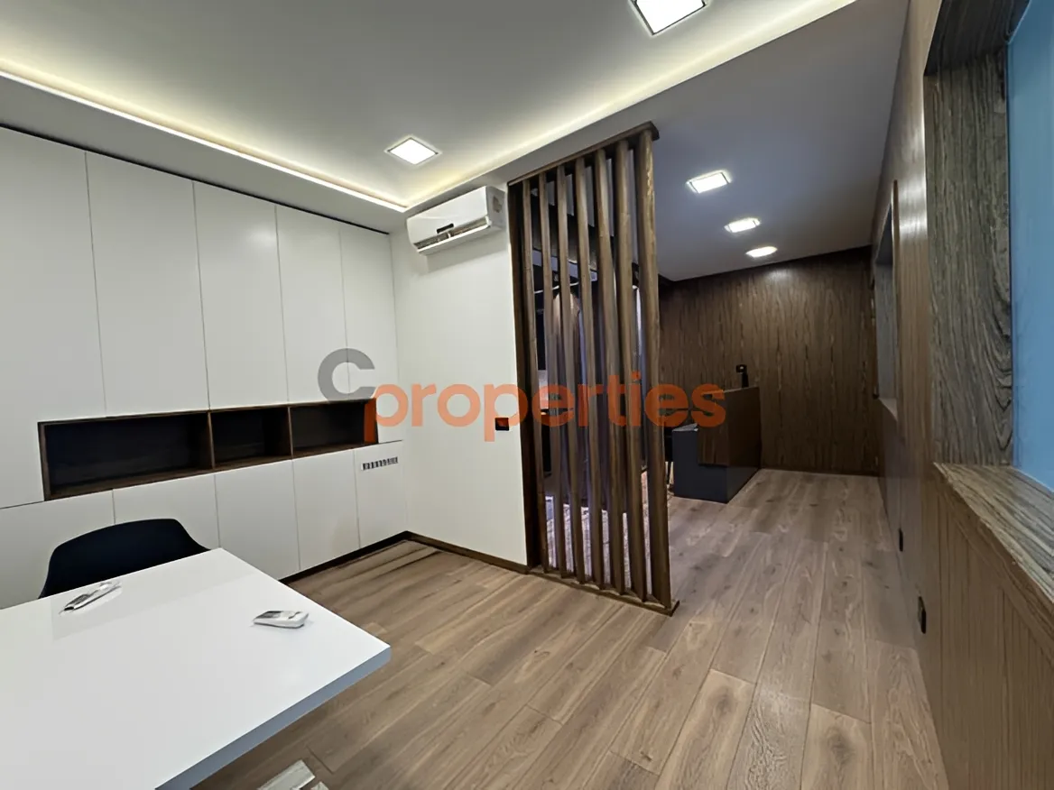 Office for Sale in Horch Tabet