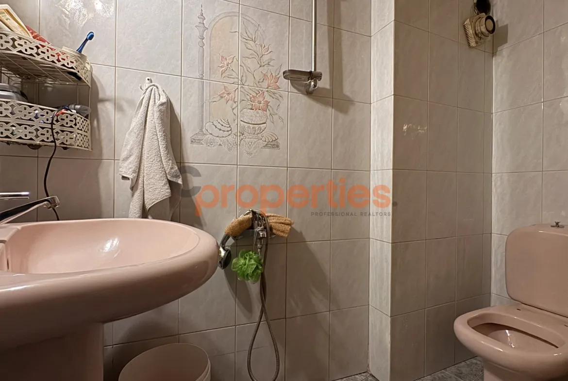 Apartment for Sale in Beit El Chaar