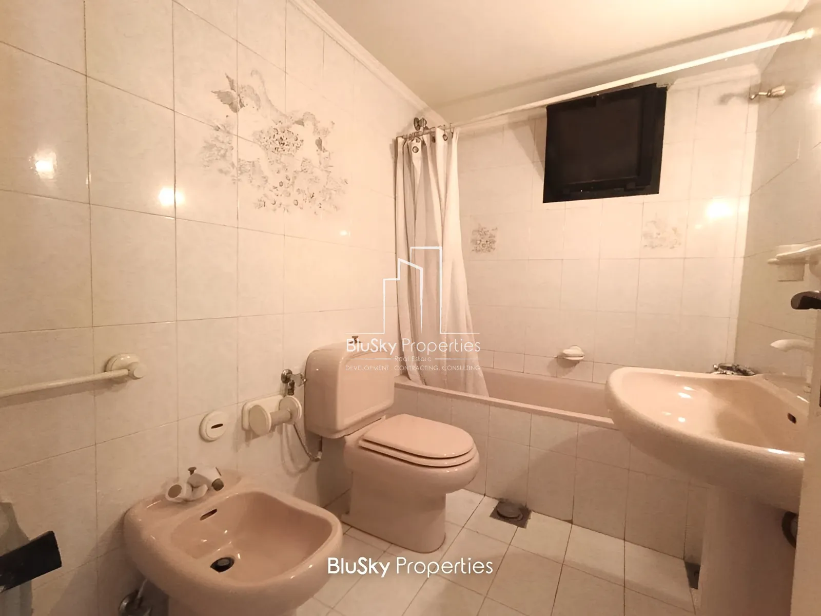 Apartment for Sale in Kfarhbeb