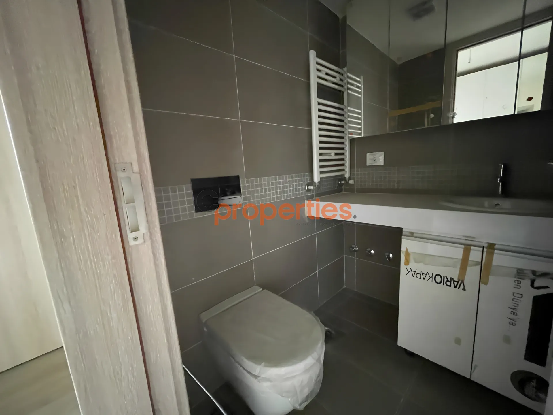 Apartment for Sale in Sioufi