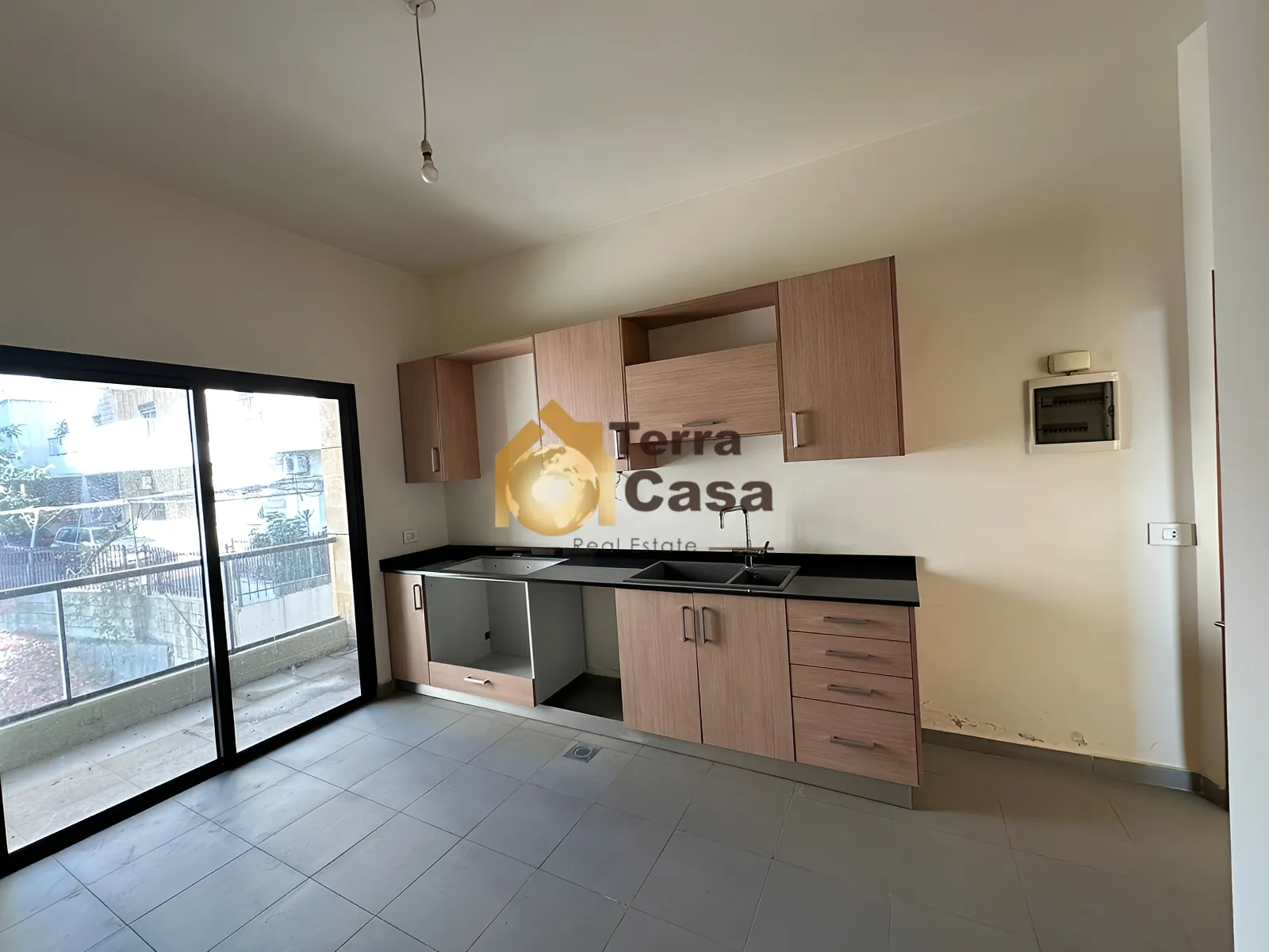 Duplex for rent in Mansourieh