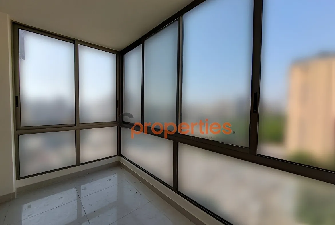 Apartment for Sale in Zalqa - 3 bed, 4 bath
