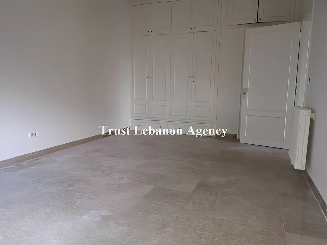 Apartment for Sale in Brazilia, Baabda