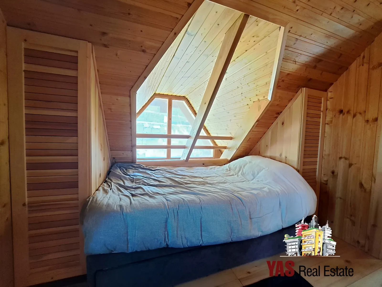 Chalet for Sale in Faqra