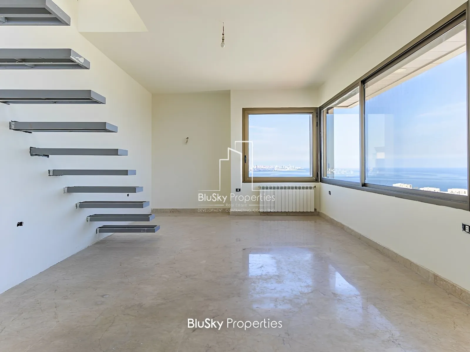 Duplex for Sale in Naccach - 3 bed, 5 bath
