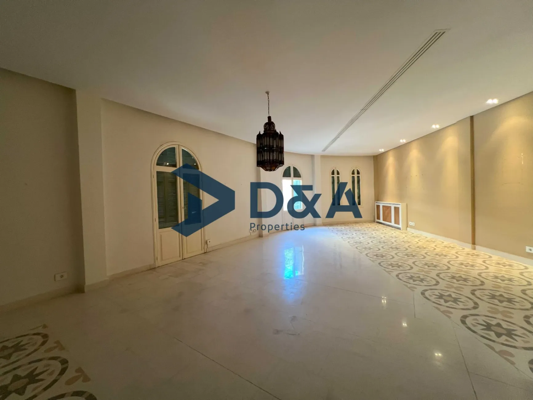 Apartment for rent in Achrafieh, Beirut, Lebanon - 3 bed, 4 bath