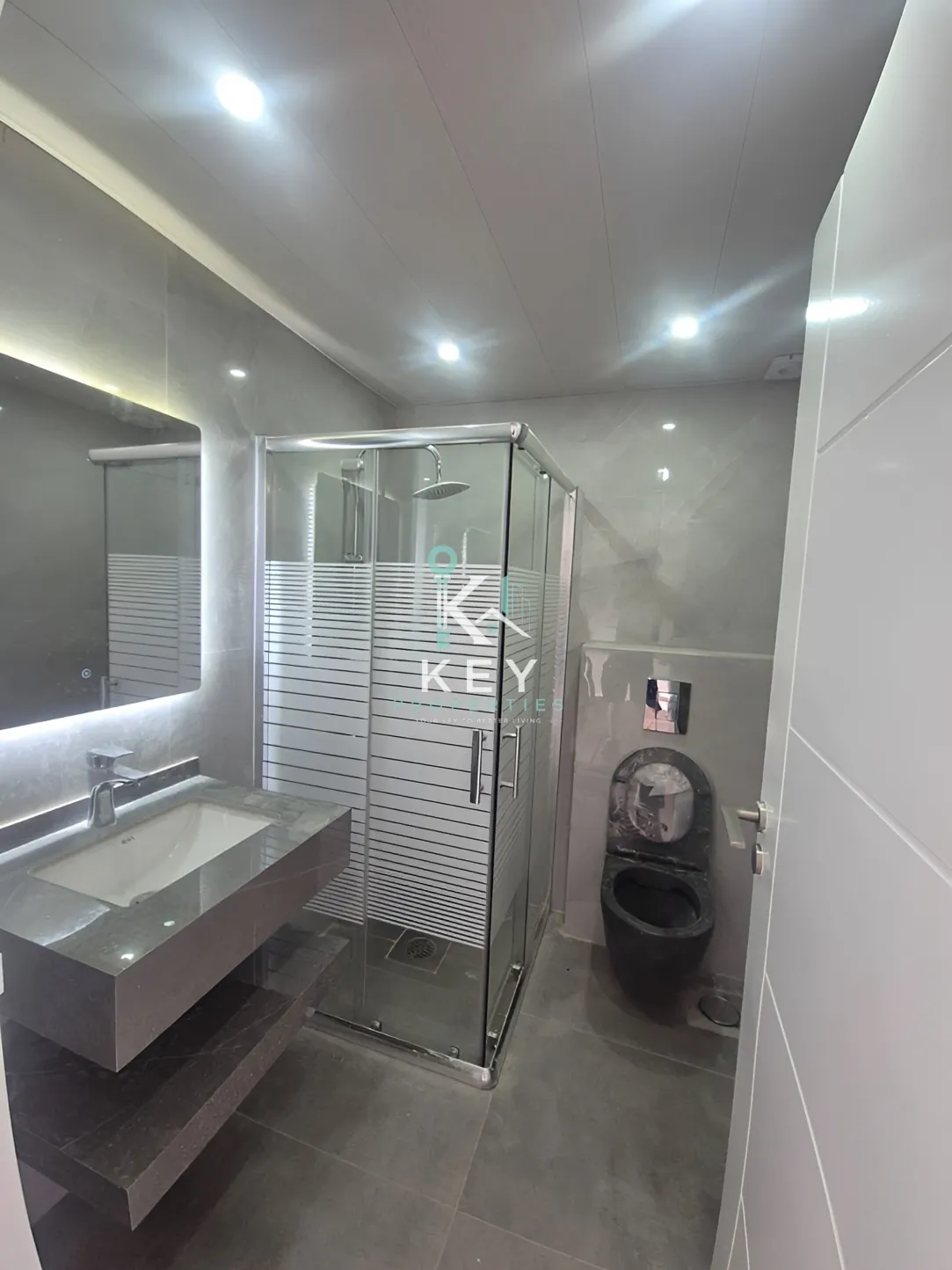 Apartment for rent in Beit Meri, Lebanon - 2 bed, 3 bath