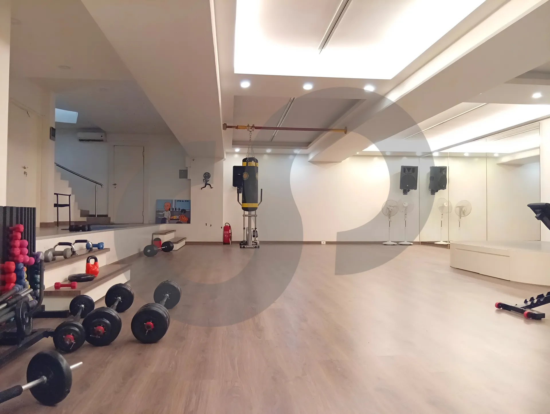 Showroom for Rent in Sassine