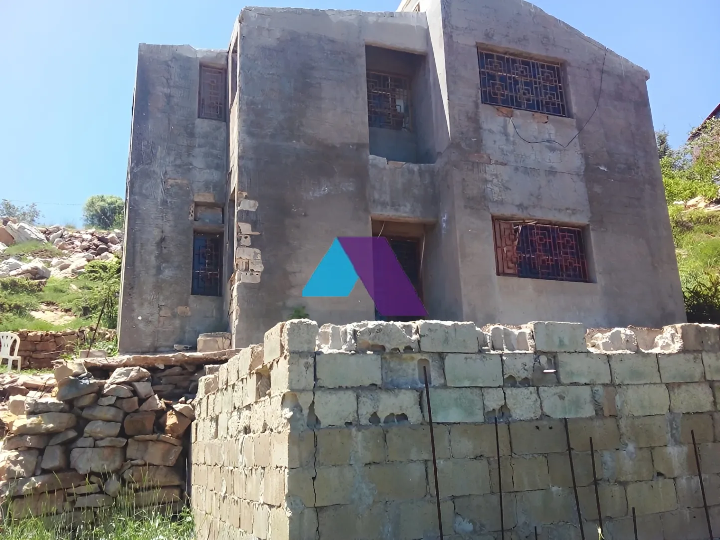 Villa for sale in Laqlouq
