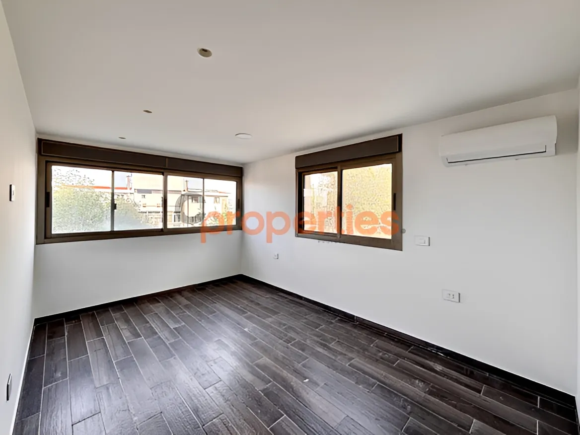 Apartment for Sale in Beit Meri