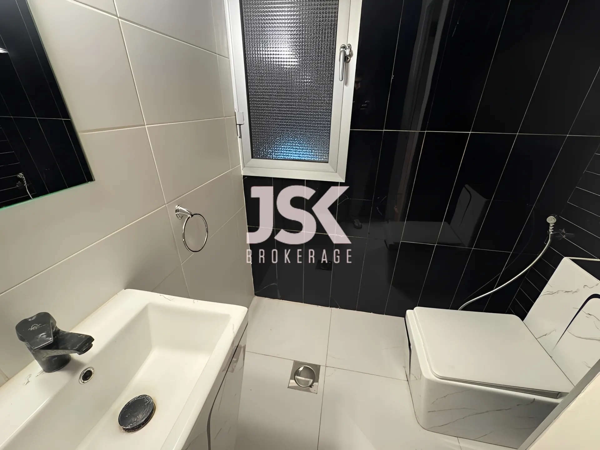 Apartment for Rent in Verdun, Beirut, Lebanon