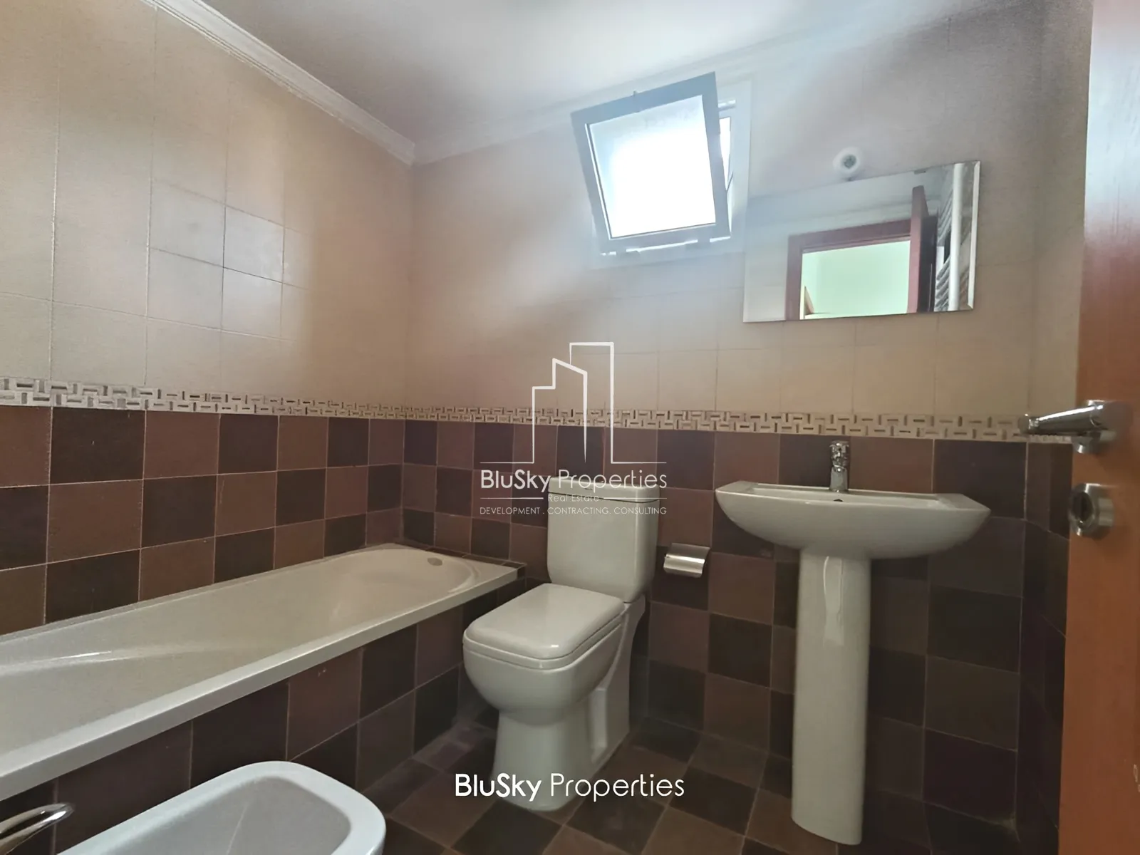 Apartment for Sale in Kfarhbeb