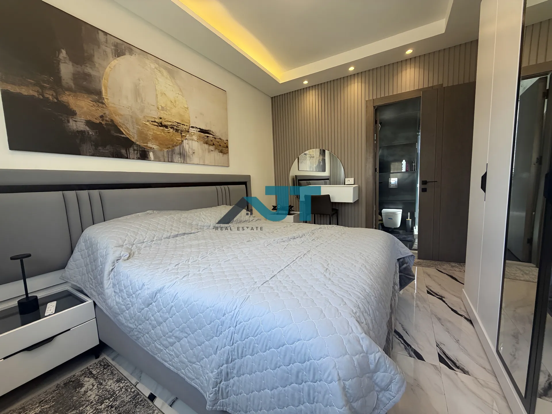 Apartment for rent in Achrafieh, beirut, lebanon