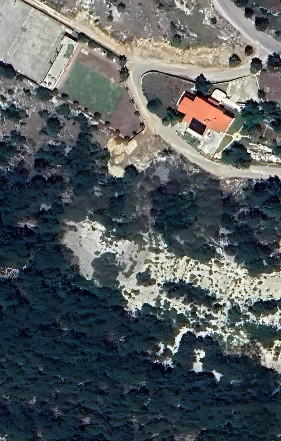Land for Sale in Behouaita, Lebanon