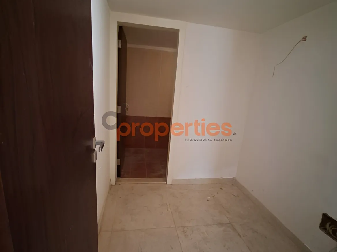 Apartment for Sale in Haret Sakher