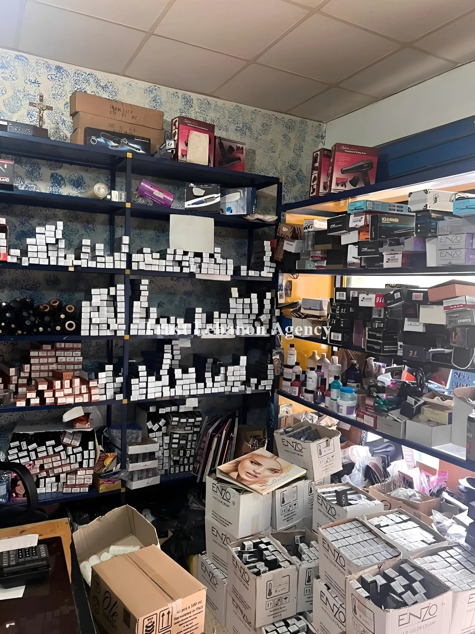 Shop for sale in Baabda, Ain Al Remmeneh