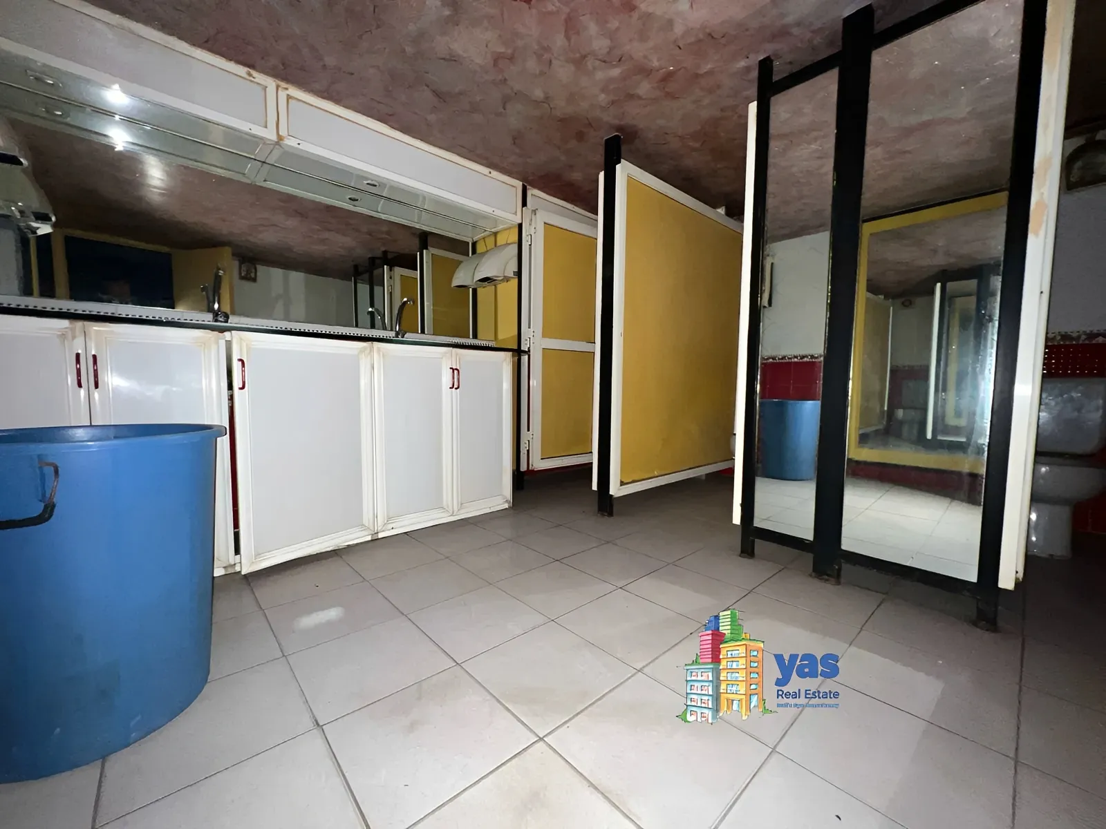 Restaurant for rent in Jounieh