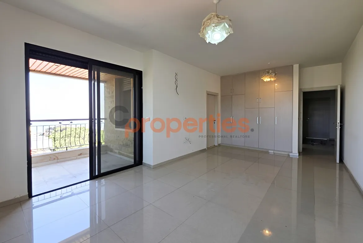 Apartment for Rent in Ain Saadeh