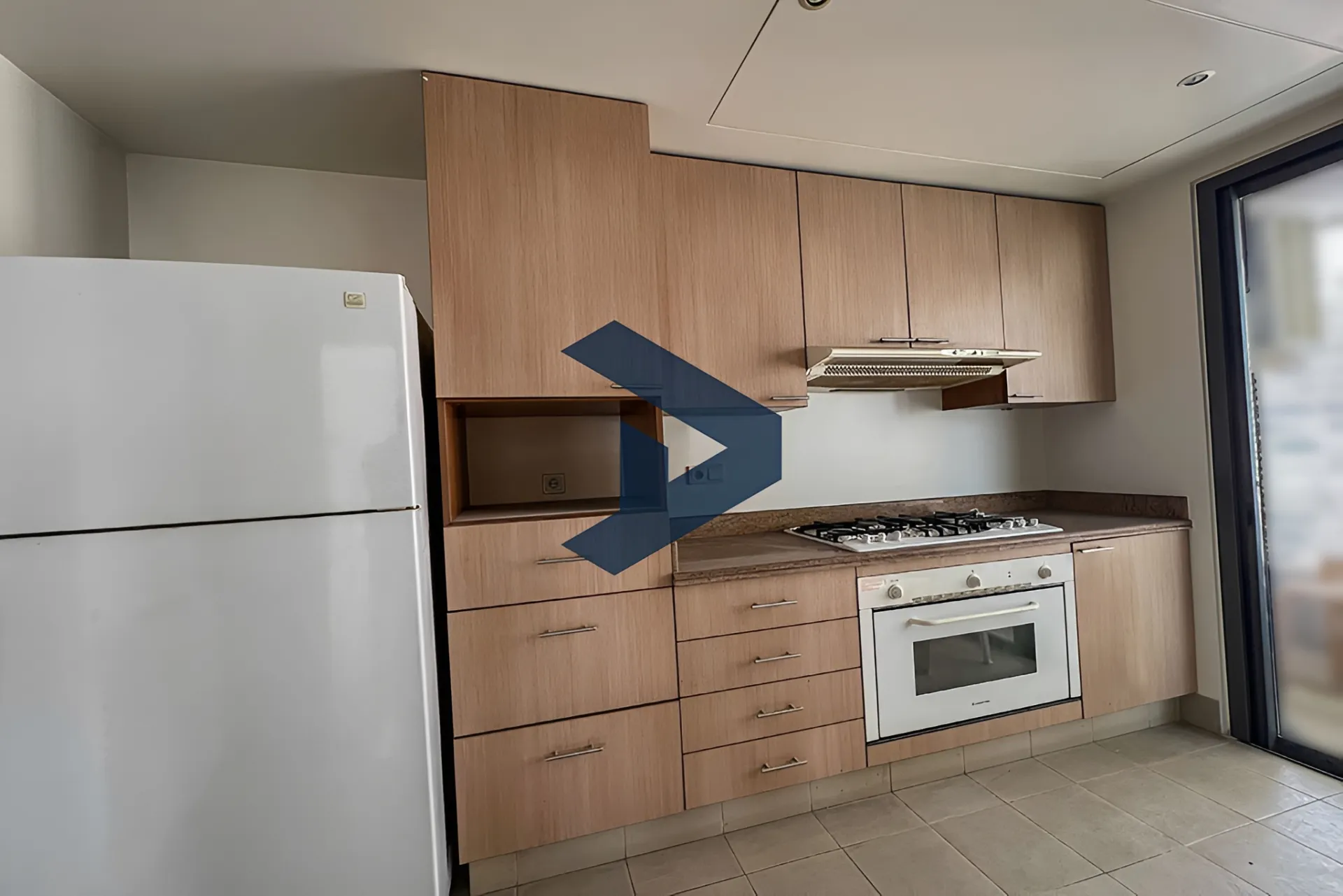 Apartment for rent in Caree d'or, Achrafieh, Lebanon