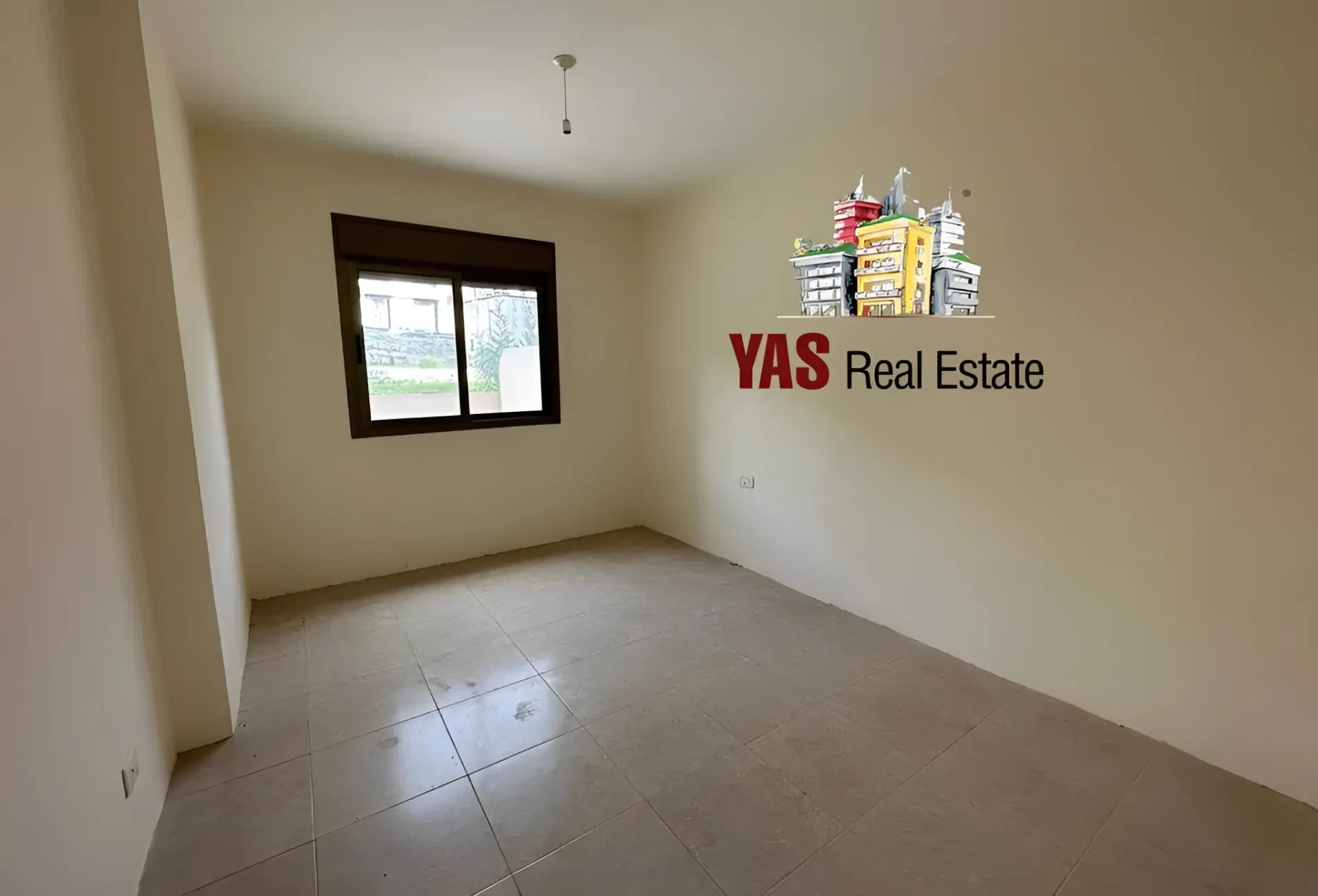 Apartment for Sale in Ballouneh - 3 bed, 2 bath