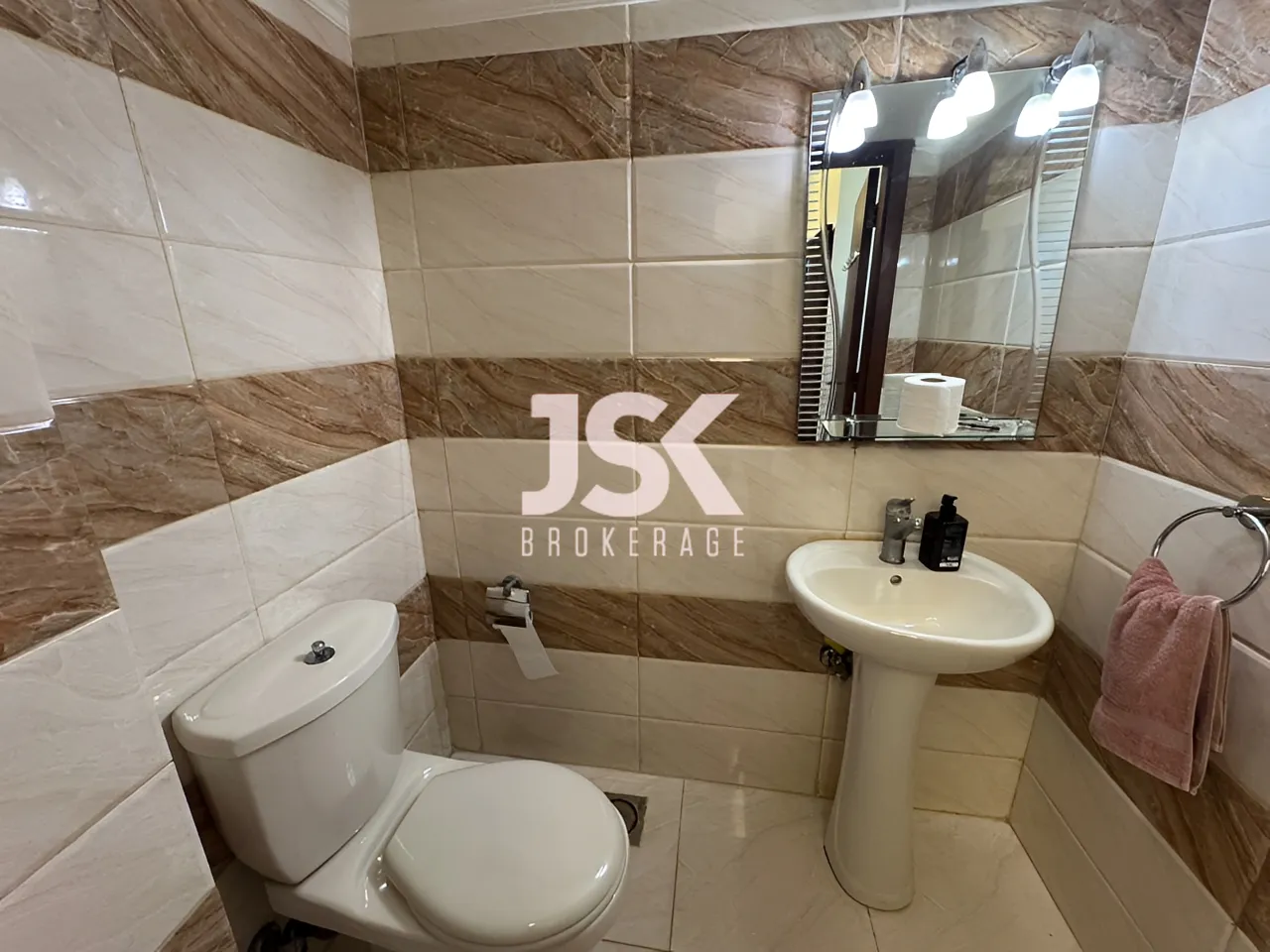 Apartment for Sale in Aicha Bakkar