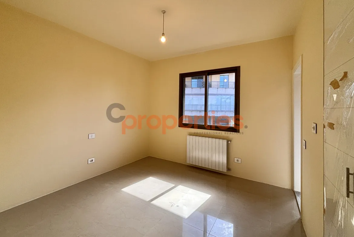 Apartment for Sale in Jouret El Ballout