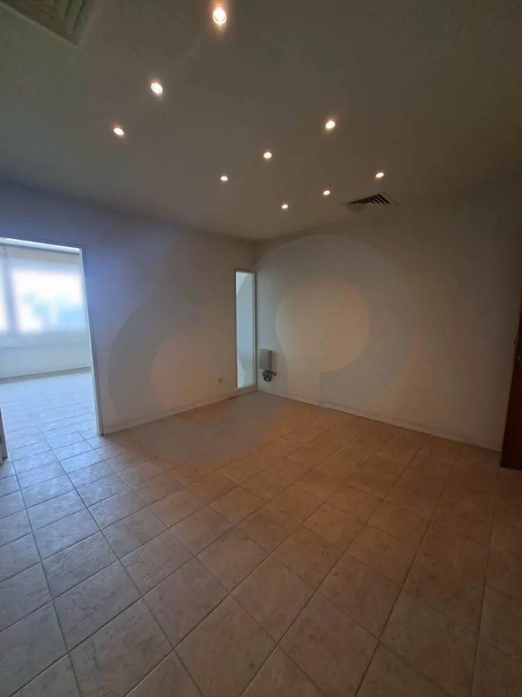 Office for Sale in Adliyeh