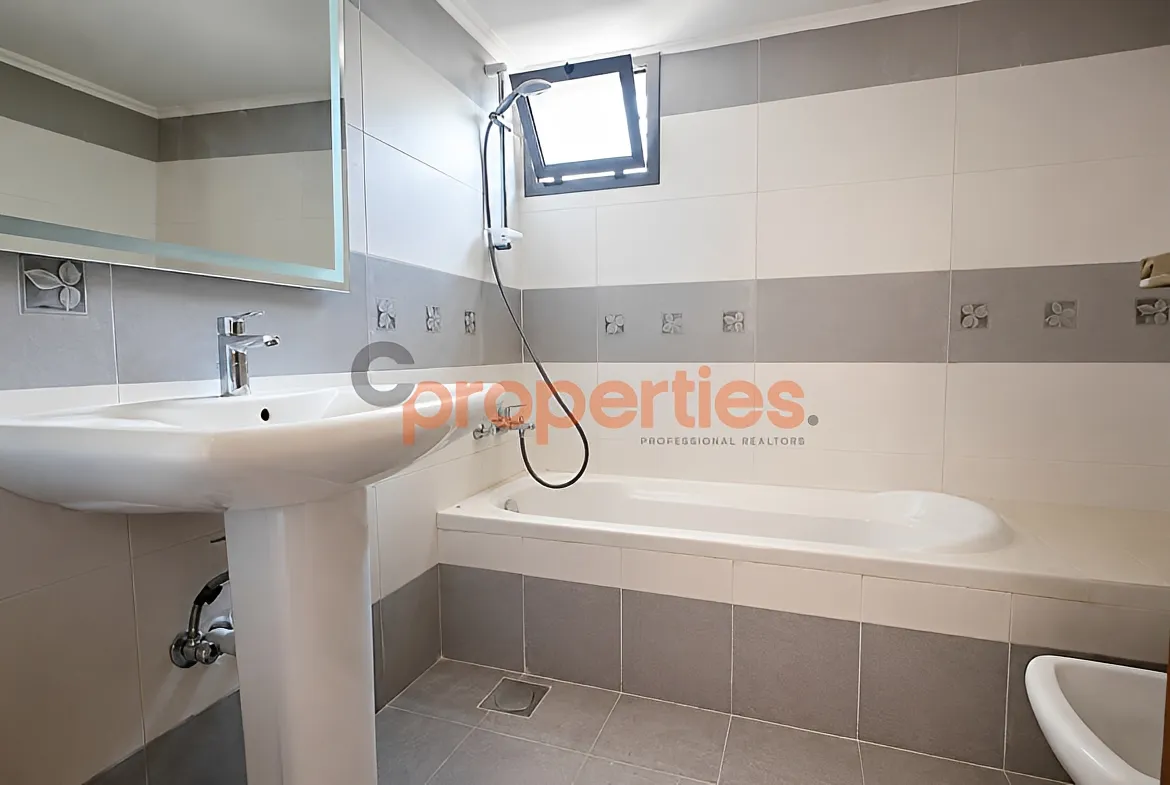 Apartment for Sale in Raoucheh
