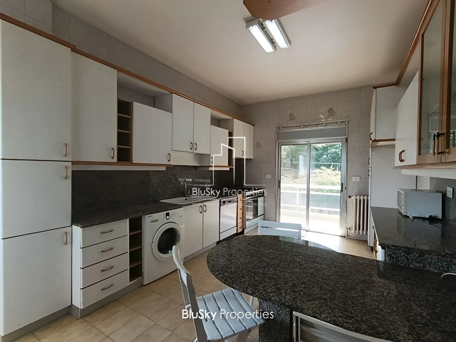 Apartment for Sale in Sahel Alma - 4 bed, 3 bath
