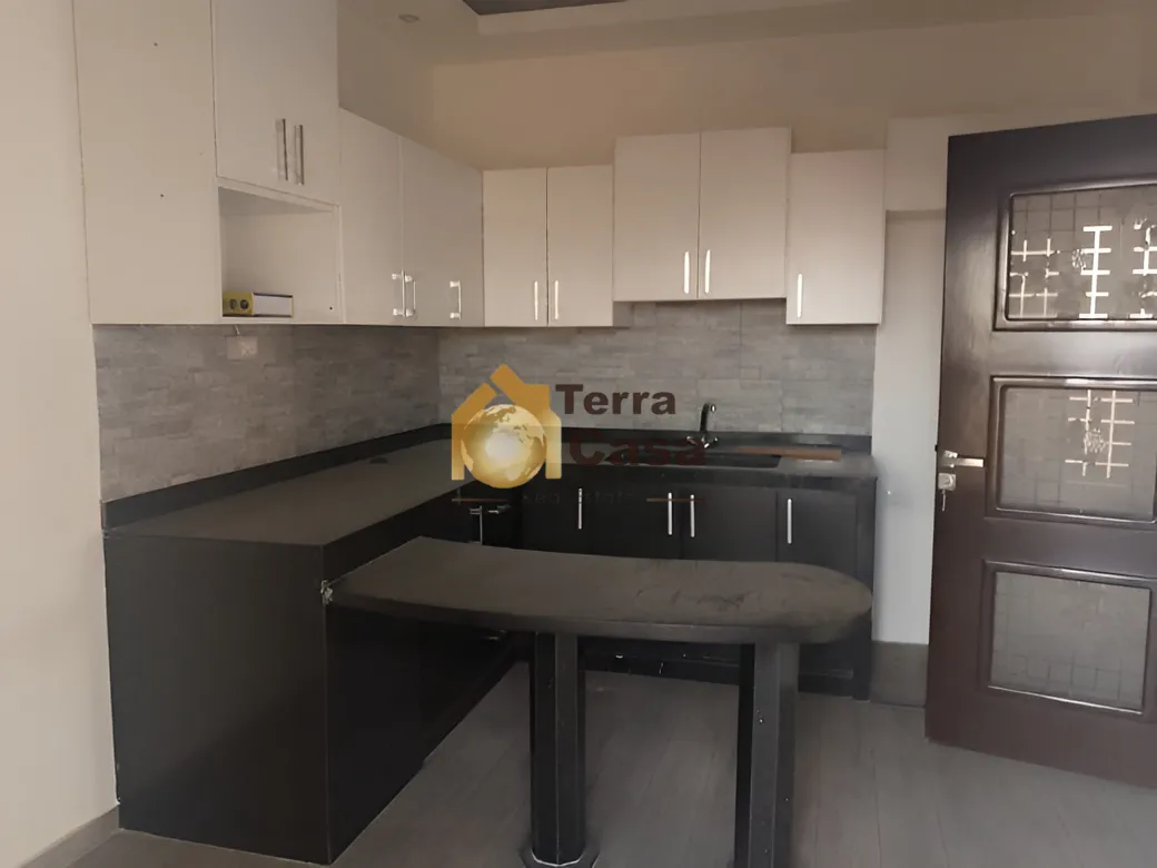 Apartment for Sale in Maalaka - 3 bed, 3 bath