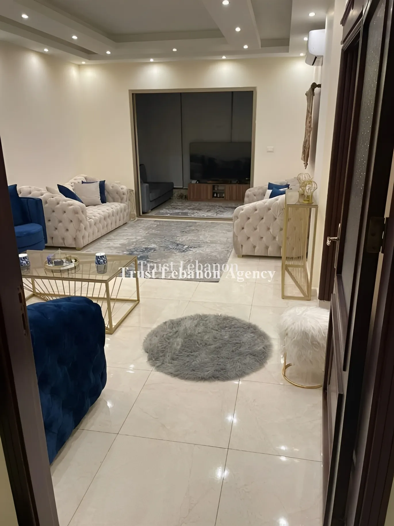Apartment for sale in Mazraa, Bayrut, Lebanon