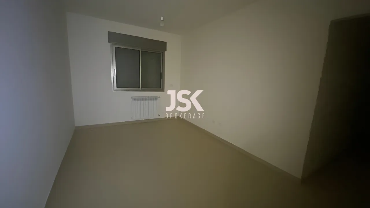 Triplex for Sale in Zikrit