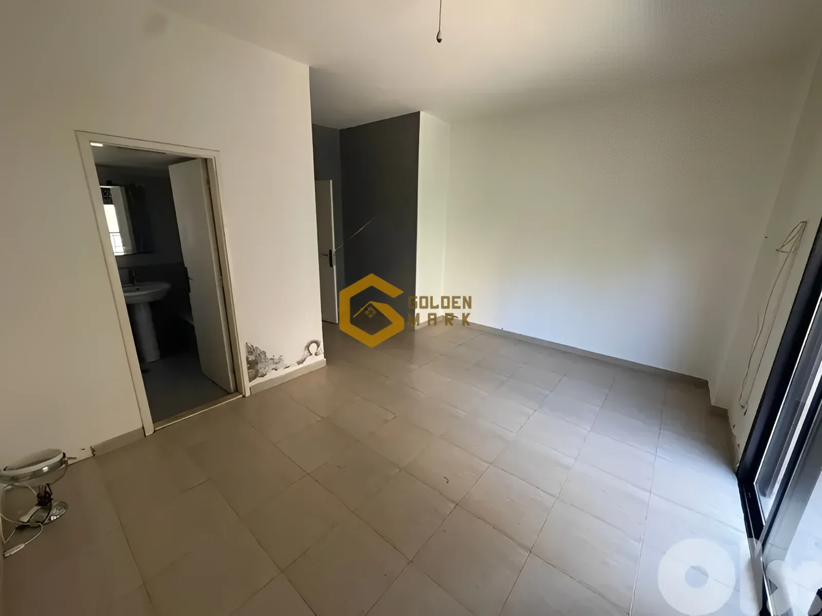 Apartment for Sale in Dekwaneh