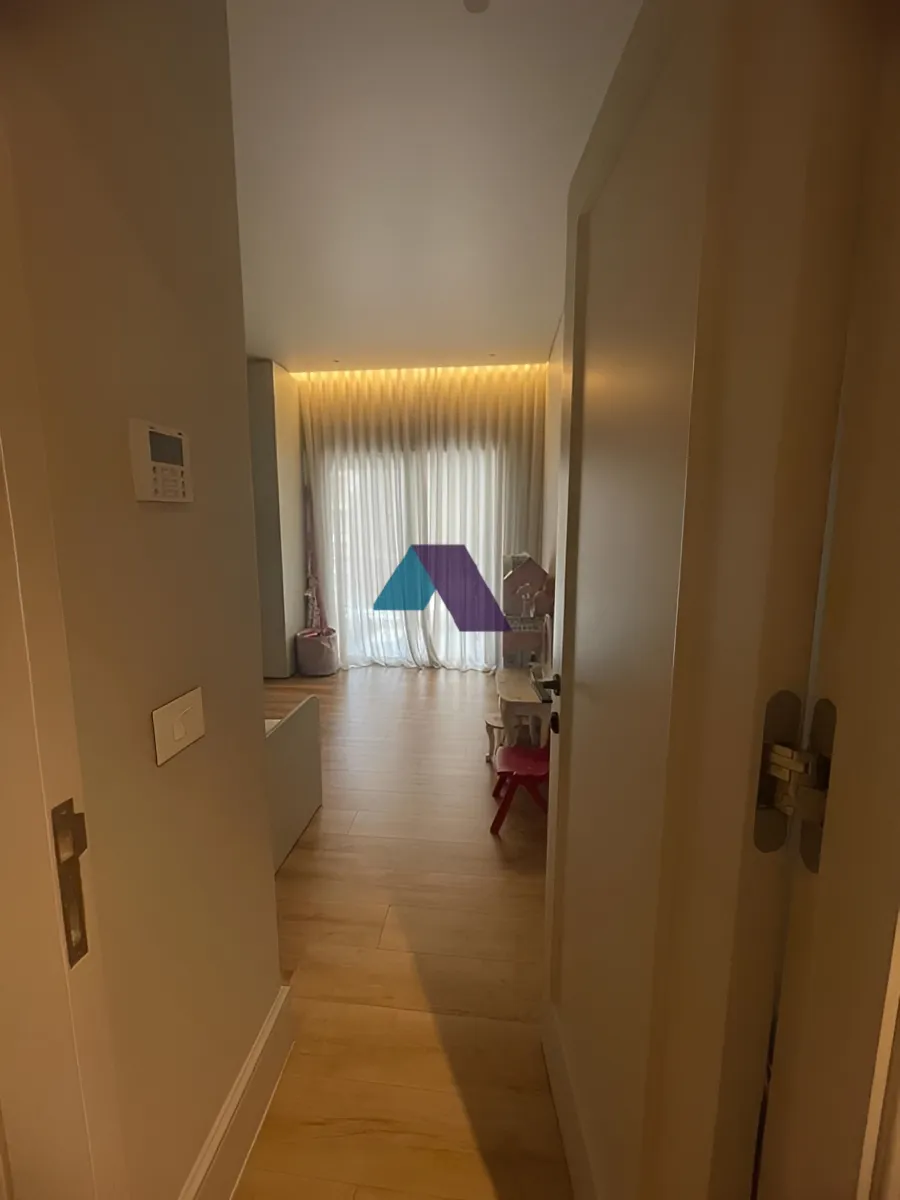Apartment for Sale in Hamra