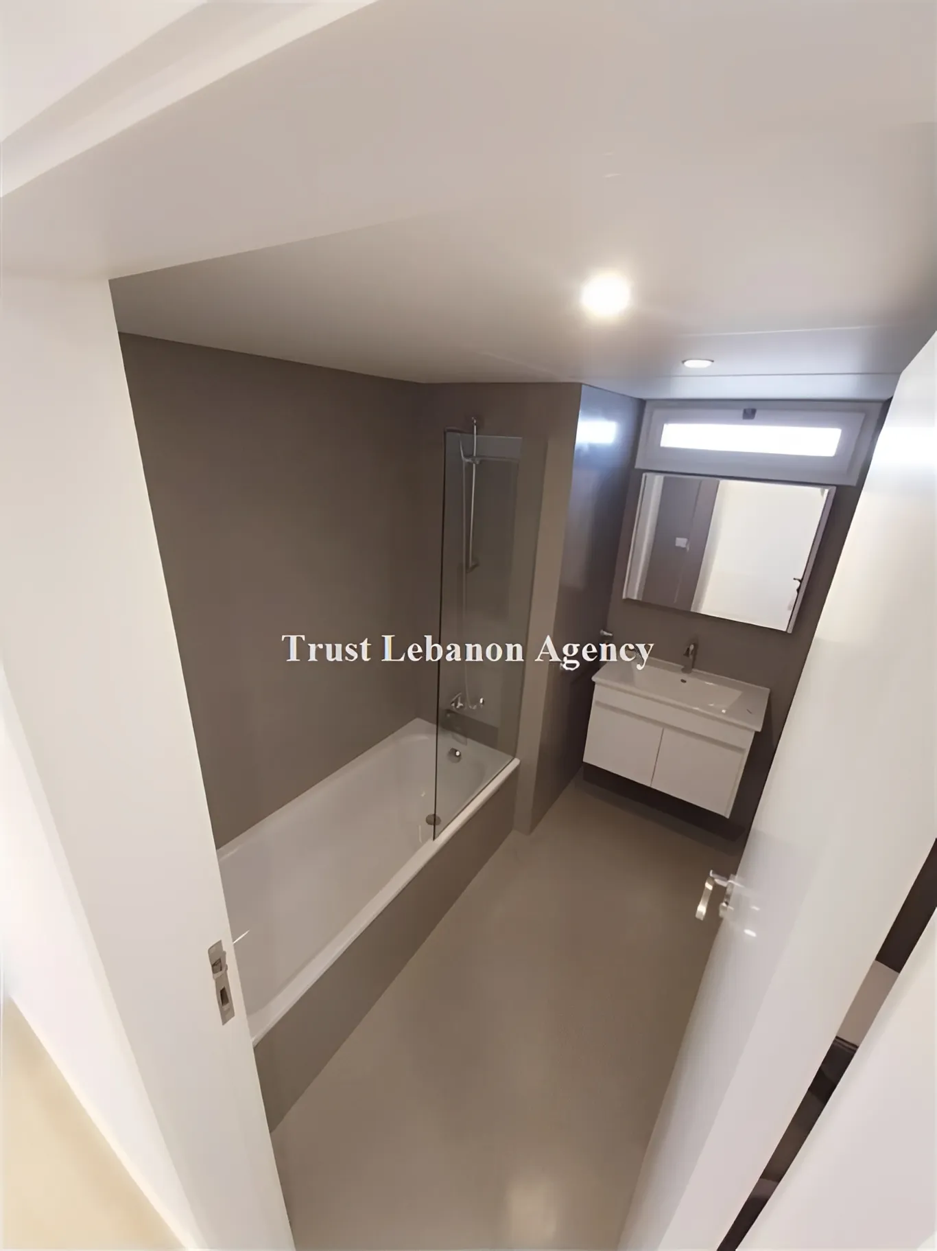 Apartment for Rent in Achrafieh, Sioufi