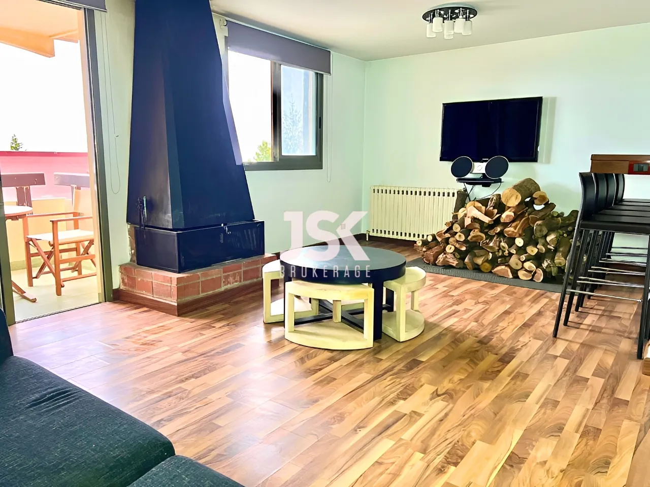 Chalet for Rent in Kfardebian - 2 bed, 1 bath
