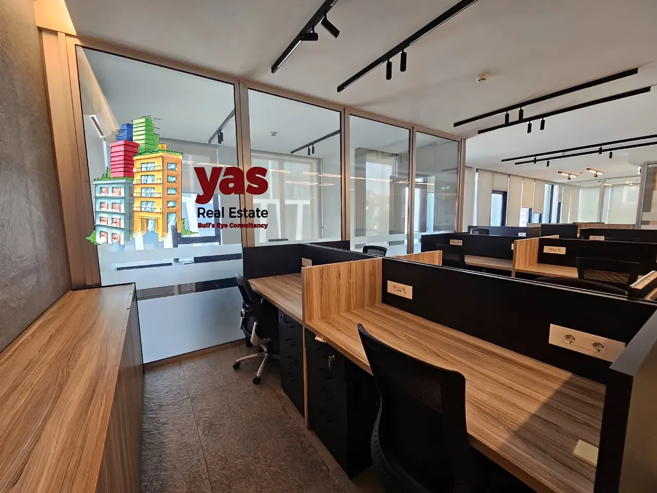 Office for rent in Dbayeh