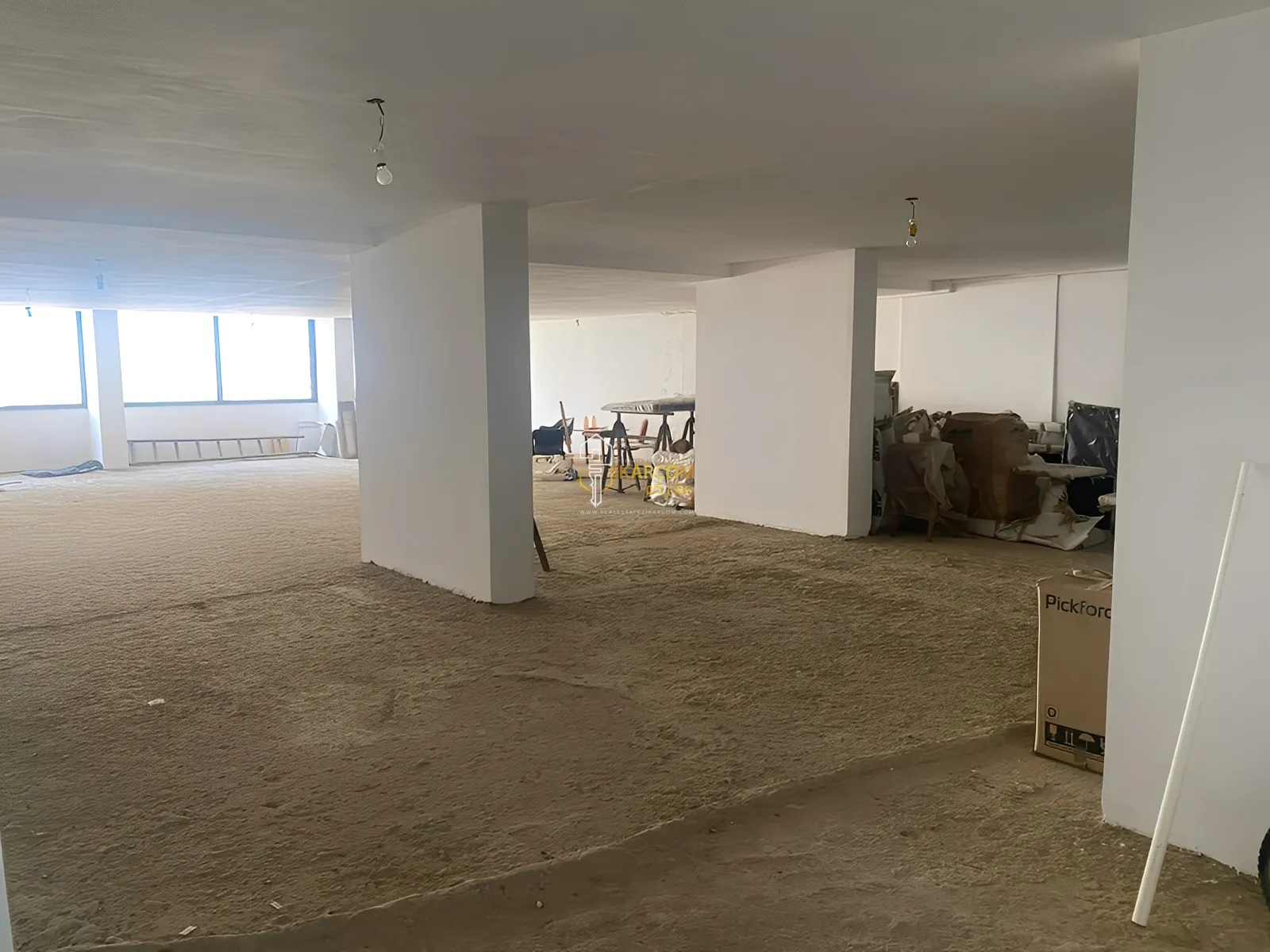 Shop For Rent in Zalka