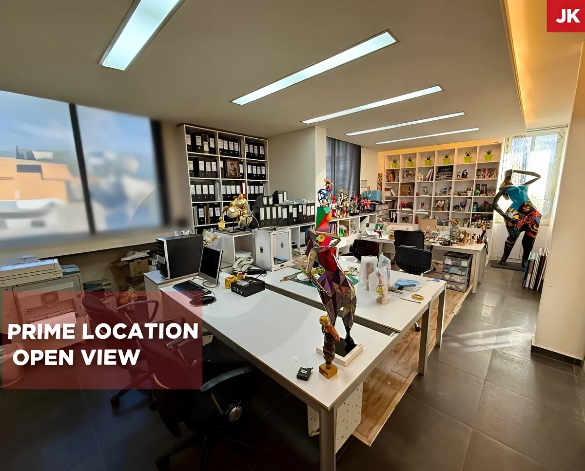 Office for sale in Baabda