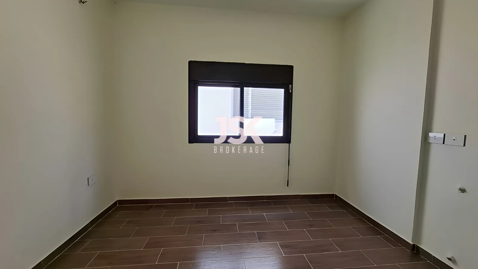 Apartment for Sale in Halat