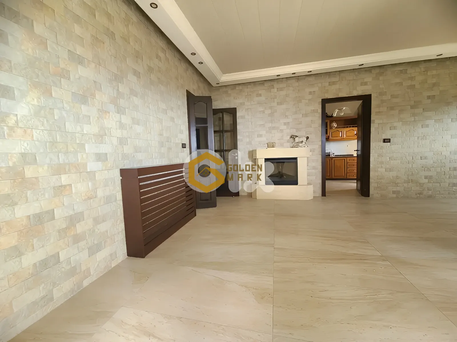 Apartment for Sale in Blat - 3 bed, 2 bath