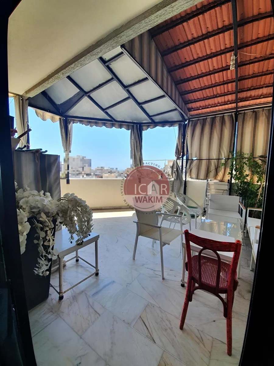 Apartment for Sale in Corniche el Mazraa