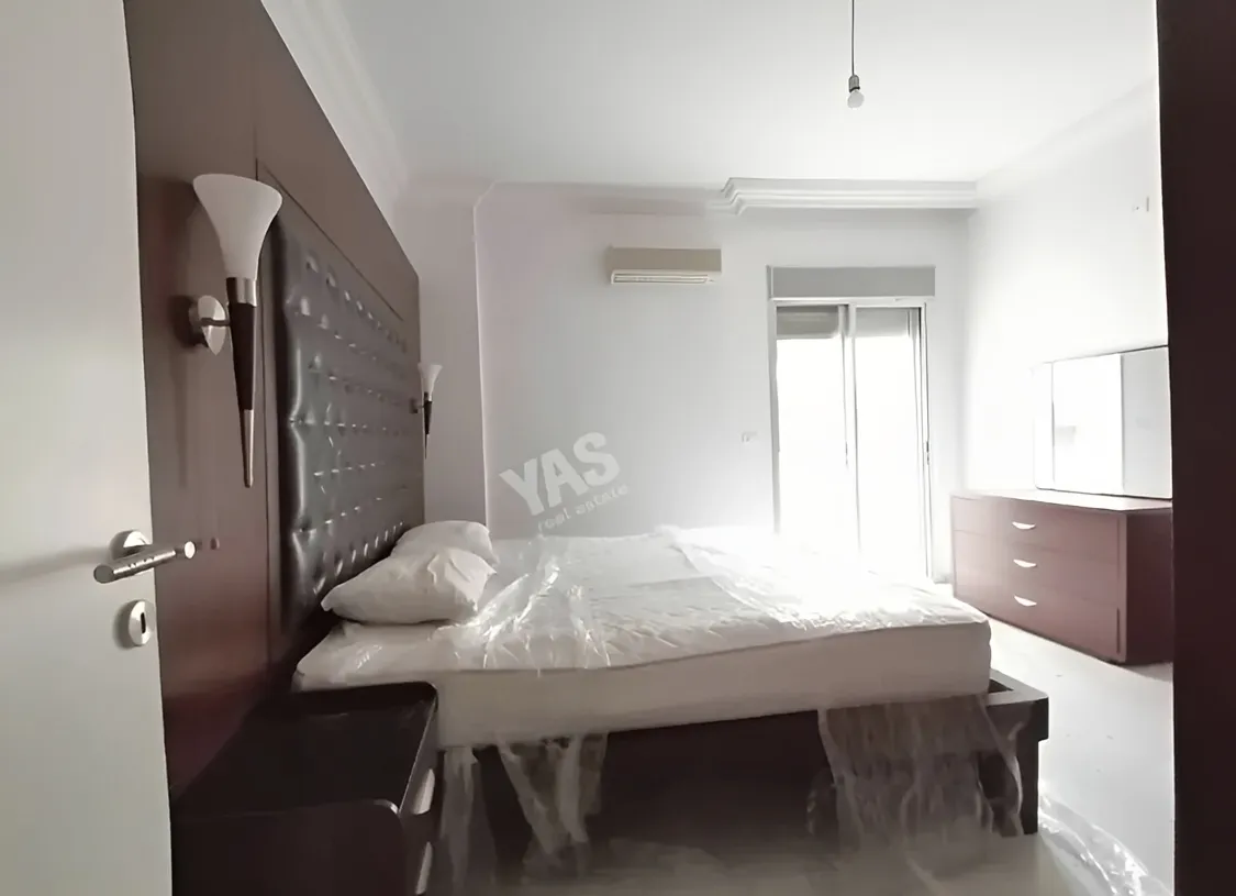 Apartment for Sale in Adonis - 4 bed, 3 bath