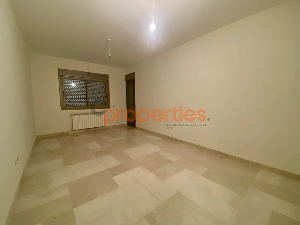 Apartment for Sale in Yarzeh - 3 bed, 4 bath