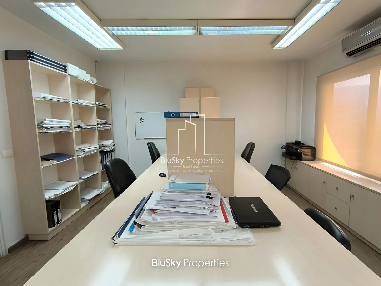 Office for sale in Antelias