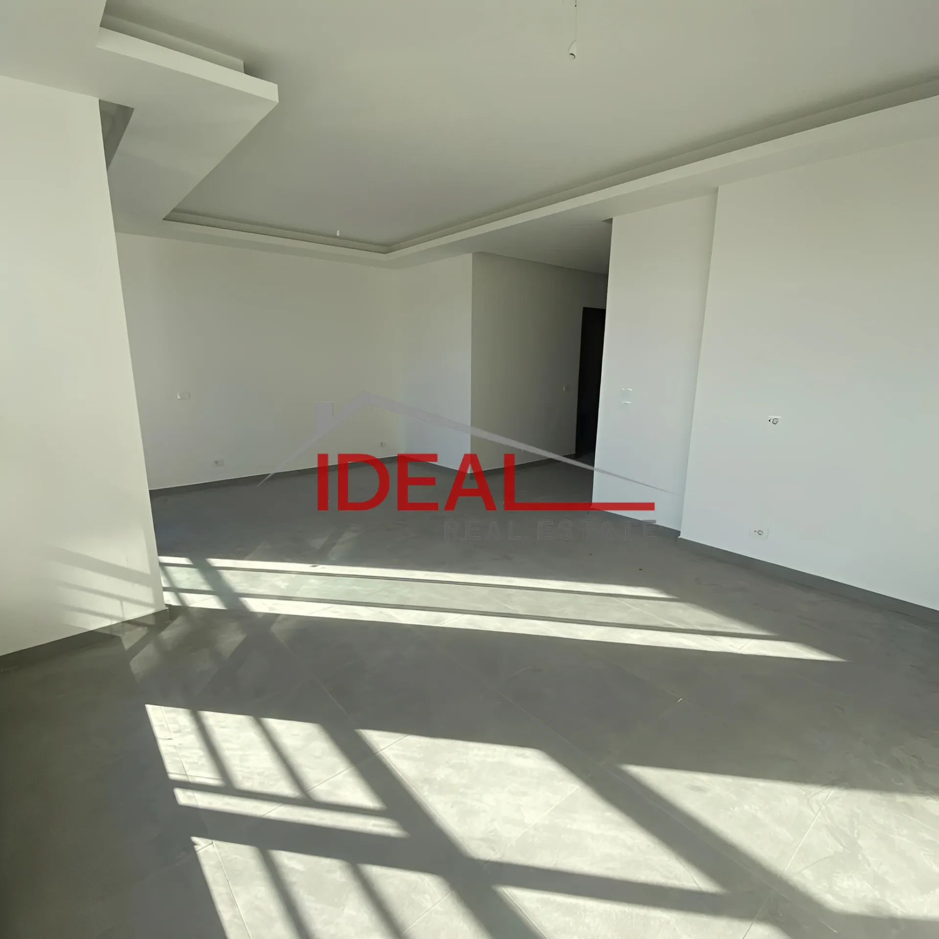 Apartment for Sale in Ain el remmeneh, baabda - 3 bed, 3 bath