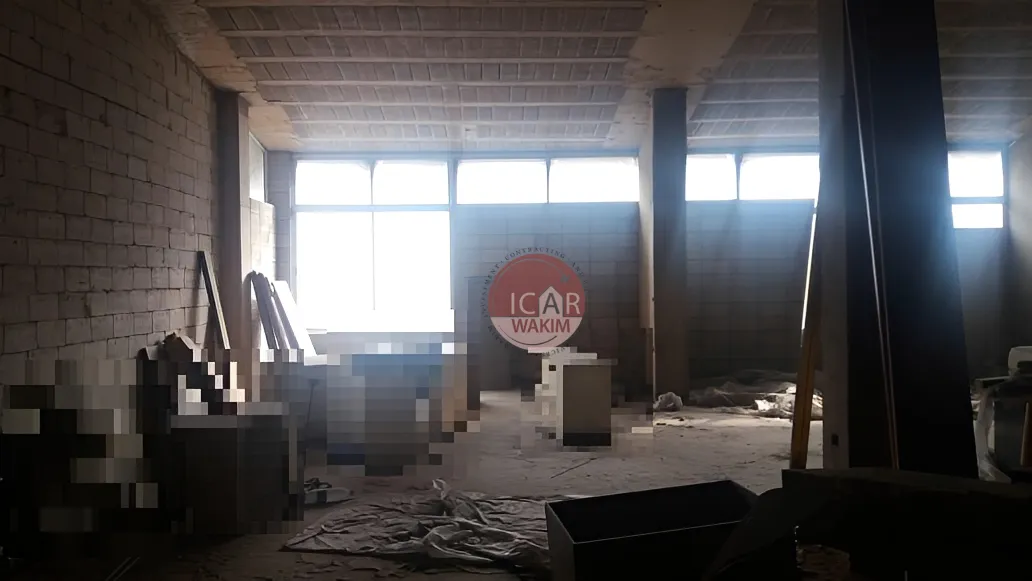 Industrial Unit for Sale in Nahr El Mot