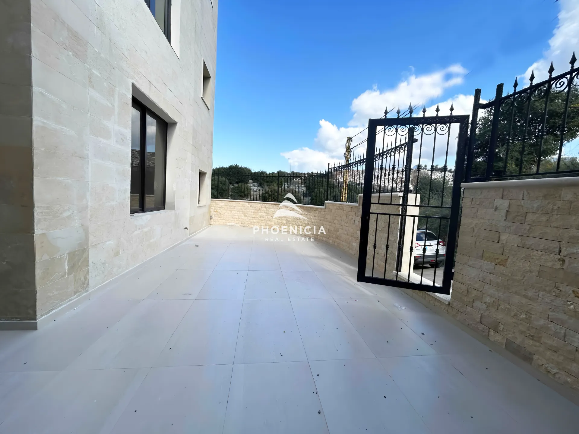 Apartment for Sale in Gharfine