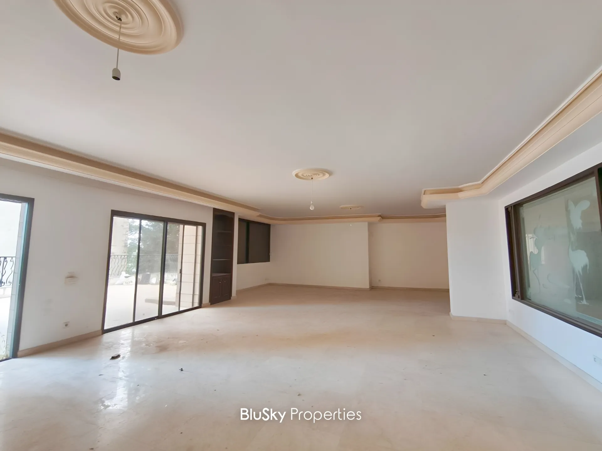 Apartment for sale in Haret sakher, lebanon